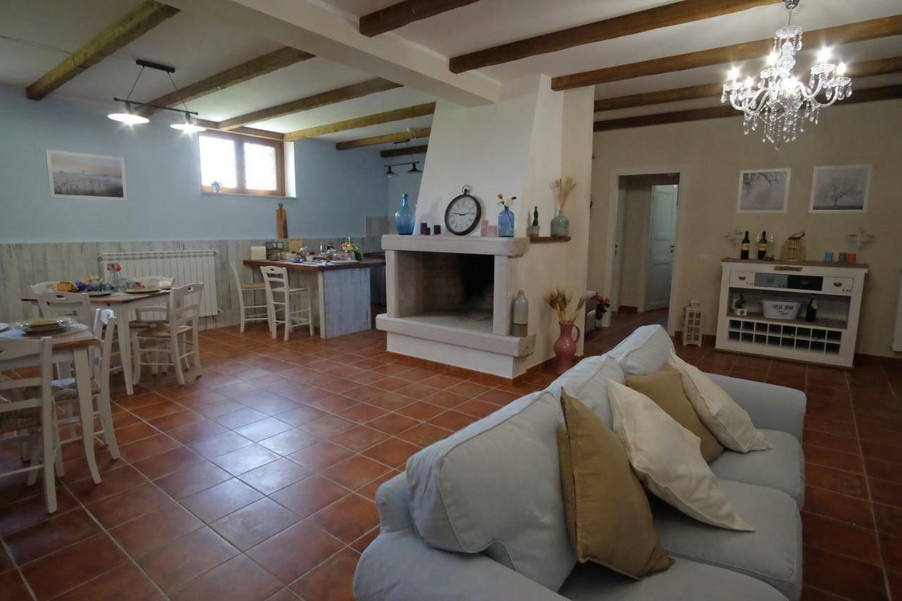 L'Orto Sul Poggio Bed and Breakfast Sutri Buitenkant foto